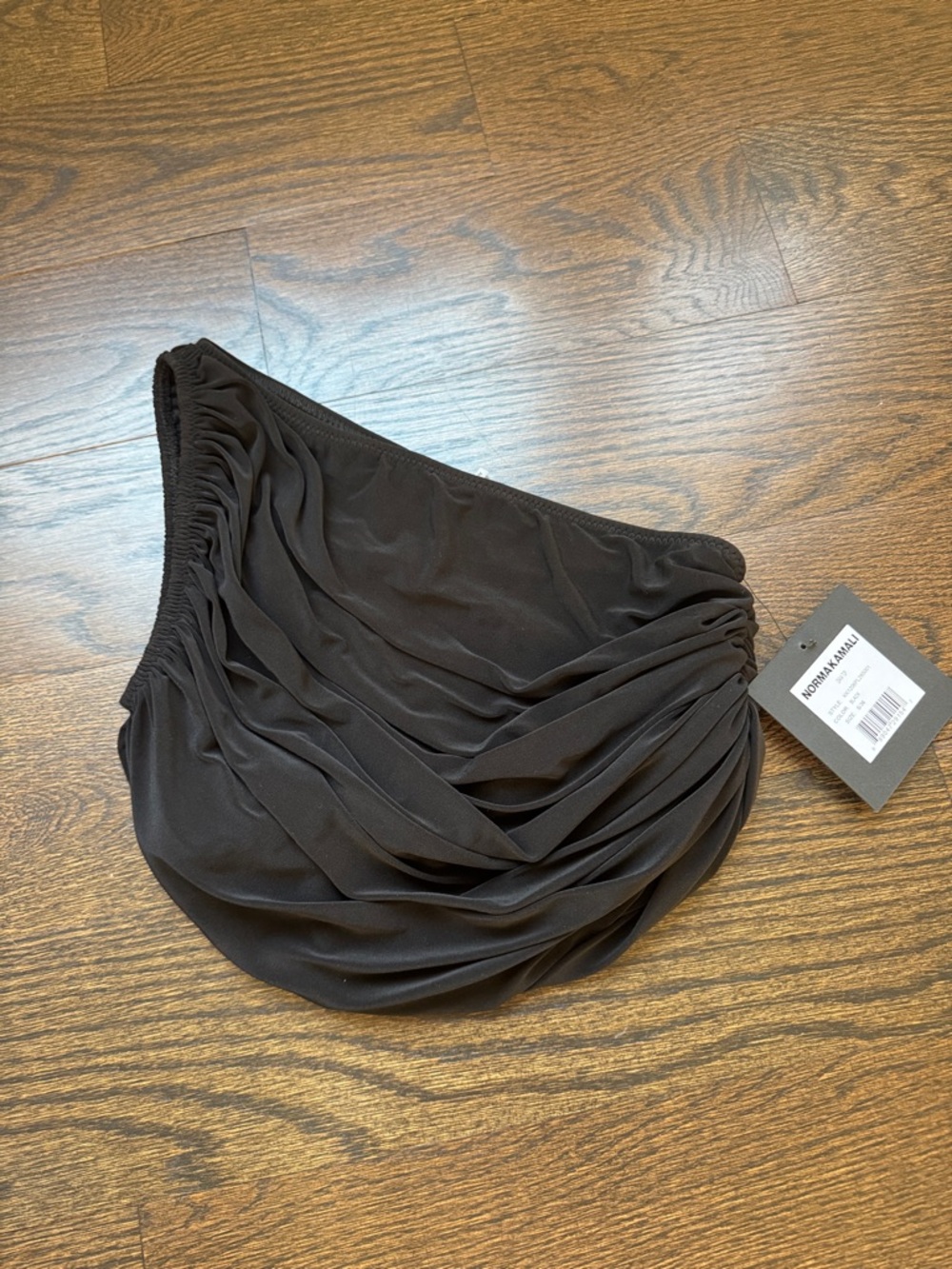 NWT Norma Kamali Black One-Shoulder Diana Top